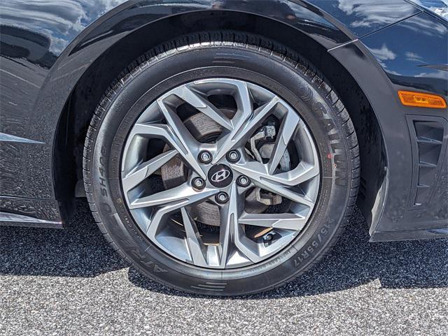 used 2023 Hyundai Sonata car, priced at $18,557