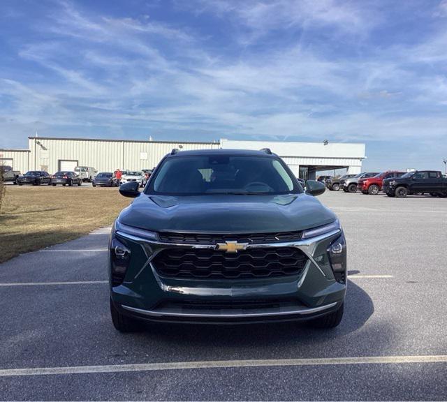 new 2025 Chevrolet Trax car