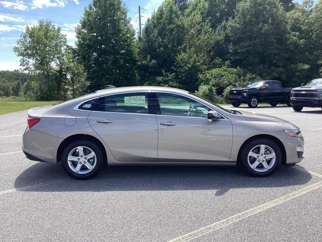 new 2025 Chevrolet Malibu car, priced at $27,245