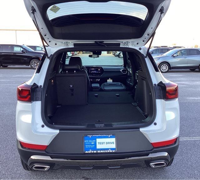 new 2025 Chevrolet TrailBlazer car, priced at $29,640