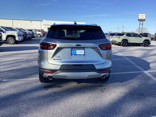 new 2025 Chevrolet Blazer car, priced at $38,830