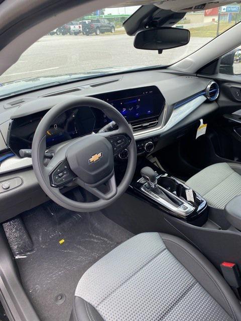 new 2025 Chevrolet Trax car, priced at $24,095