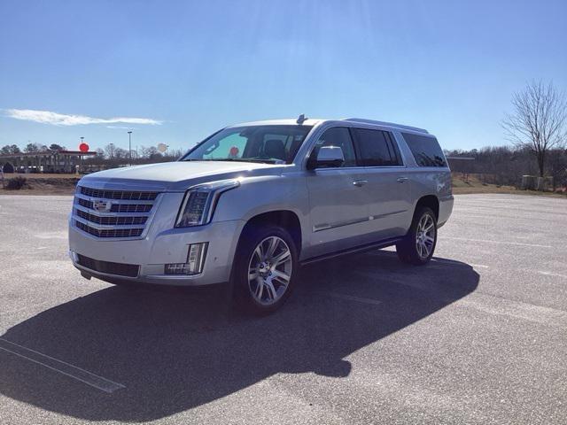 used 2020 Cadillac Escalade ESV car, priced at $29,689