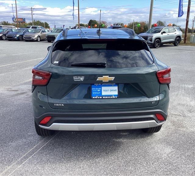 new 2025 Chevrolet Trax car, priced at $24,190