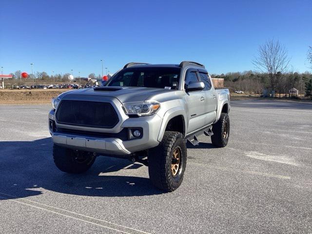 used 2016 Toyota Tacoma car, priced at $24,836