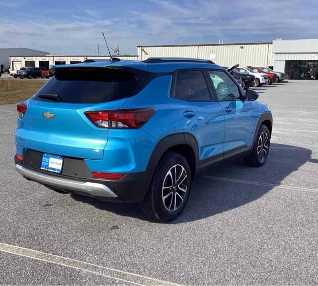 new 2025 Chevrolet TrailBlazer car, priced at $28,870