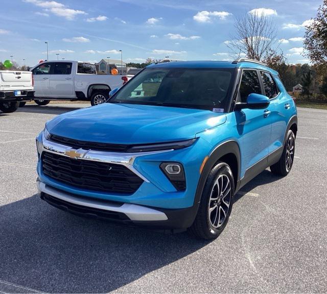 new 2025 Chevrolet TrailBlazer car, priced at $28,870