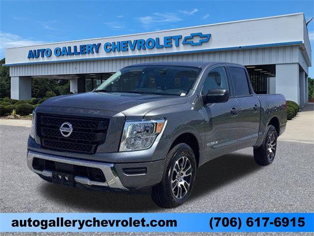 used 2022 Nissan Titan car, priced at $29,514