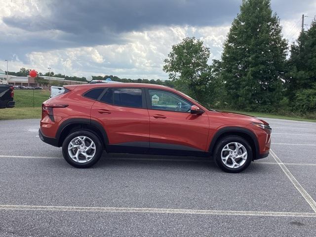 new 2024 Chevrolet Trax car, priced at $23,280