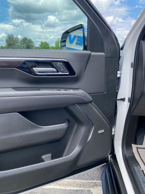 new 2025 Chevrolet Tahoe car, priced at $78,315