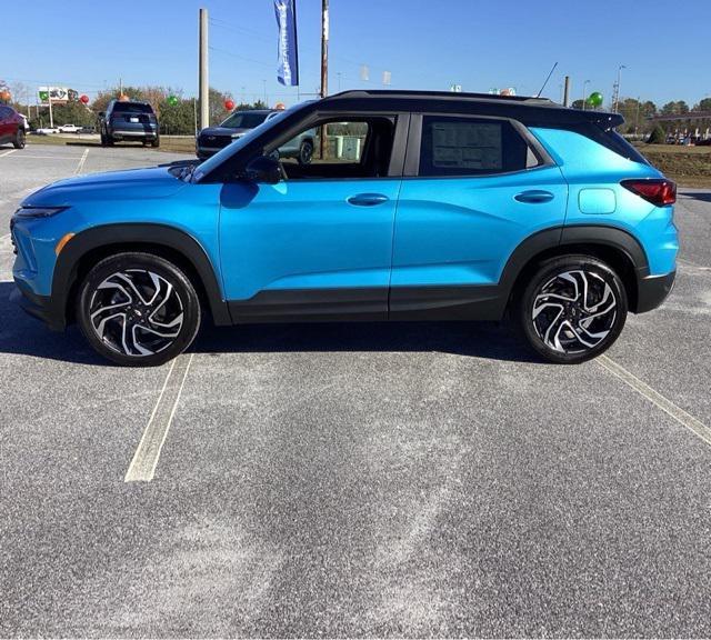 new 2025 Chevrolet TrailBlazer car, priced at $32,475