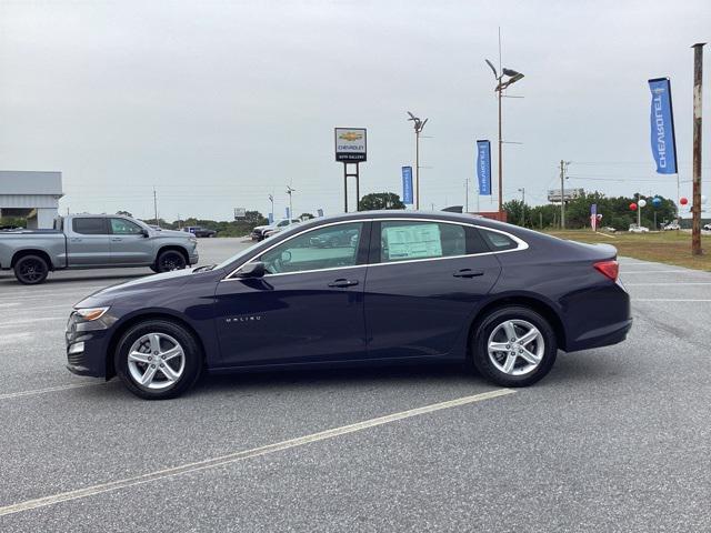 new 2025 Chevrolet Malibu car, priced at $27,285