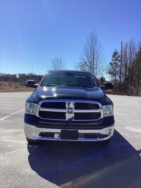 used 2022 Ram 1500 Classic car, priced at $24,889