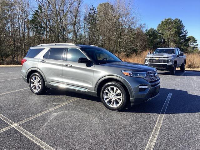 used 2023 Ford Explorer car, priced at $30,881