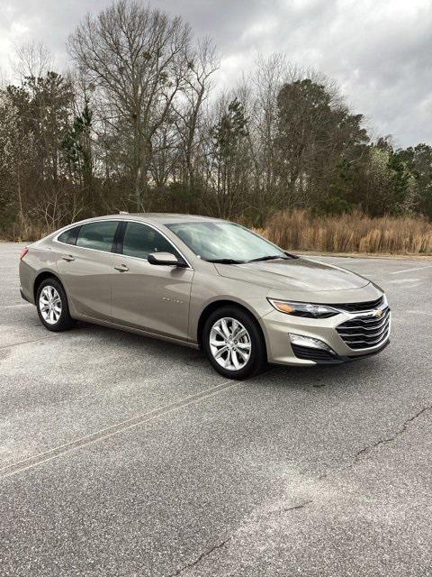 used 2024 Chevrolet Malibu car, priced at $19,312