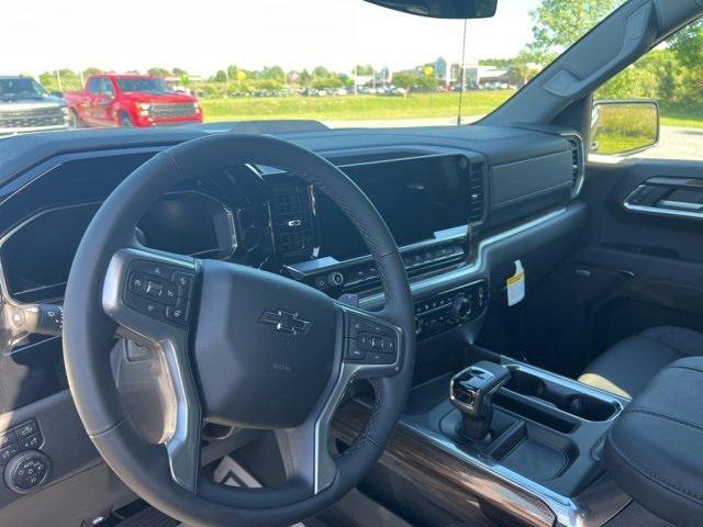 new 2025 Chevrolet Silverado 1500 car, priced at $70,660
