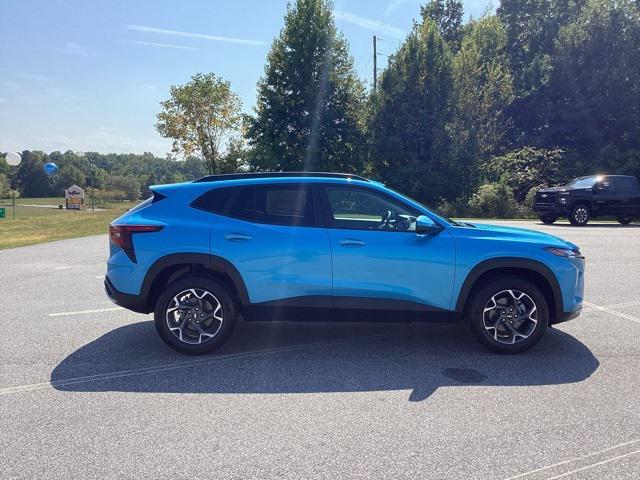 new 2025 Chevrolet Trax car, priced at $25,380