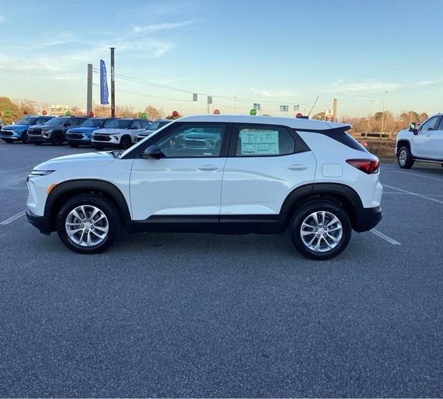 new 2025 Chevrolet TrailBlazer car, priced at $24,790