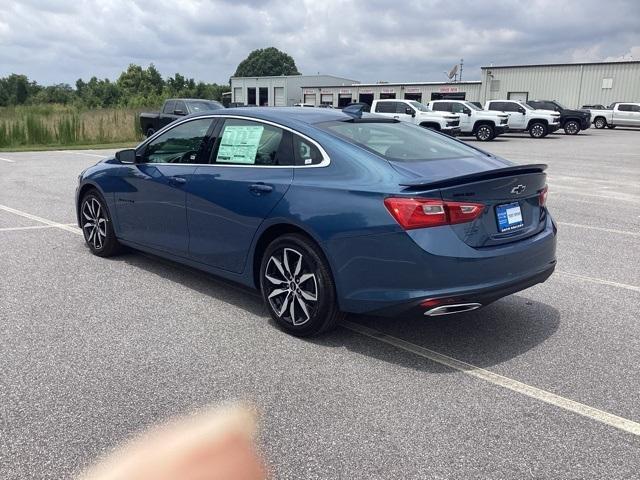 new 2024 Chevrolet Malibu car, priced at $27,345