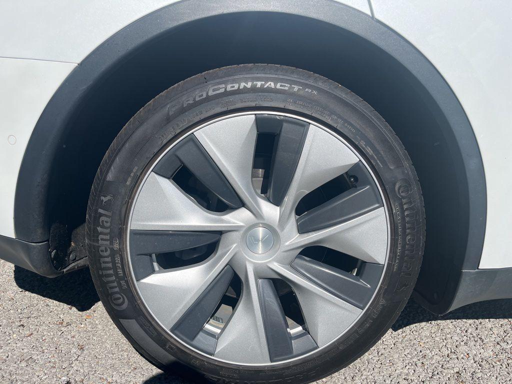 used 2021 Tesla Model Y car, priced at $29,450