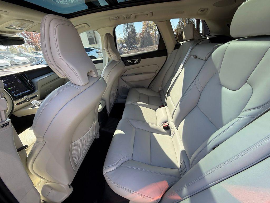 used 2023 Volvo XC60 Recharge Plug-In Hybrid car, priced at $44,990