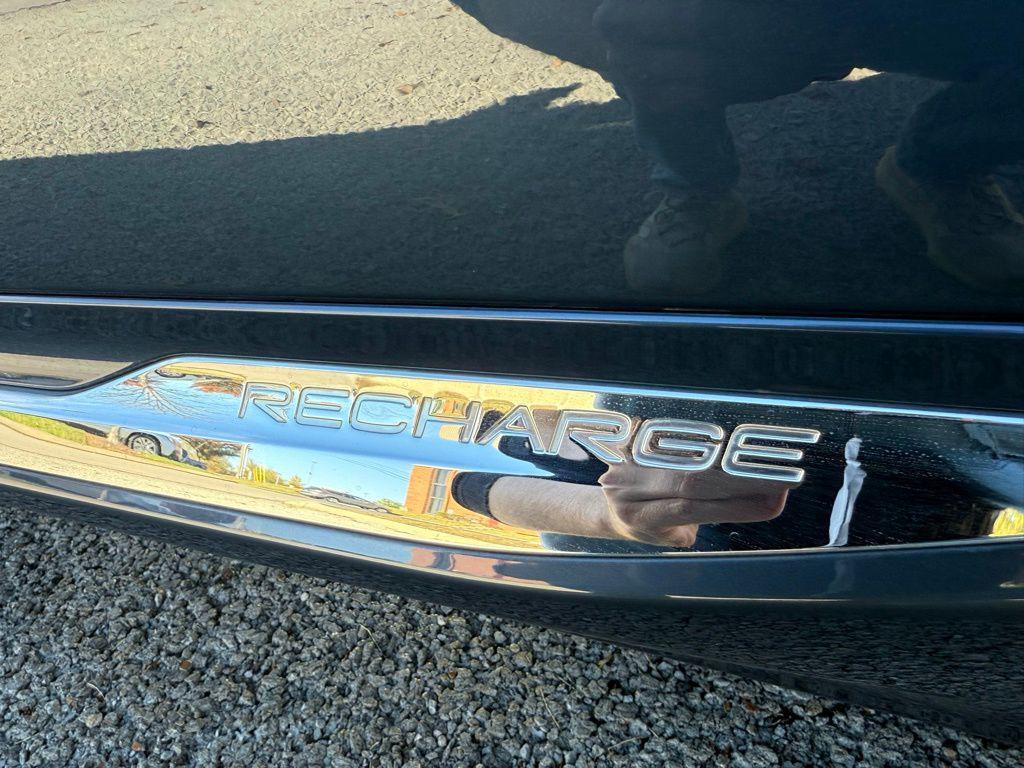 used 2023 Volvo XC60 Recharge Plug-In Hybrid car, priced at $44,990