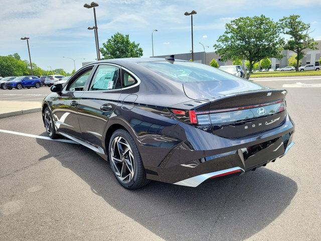 new 2024 Hyundai Sonata car, priced at $31,065