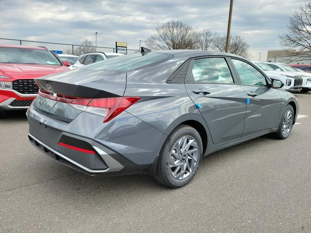 new 2024 Hyundai Elantra car, priced at $24,070