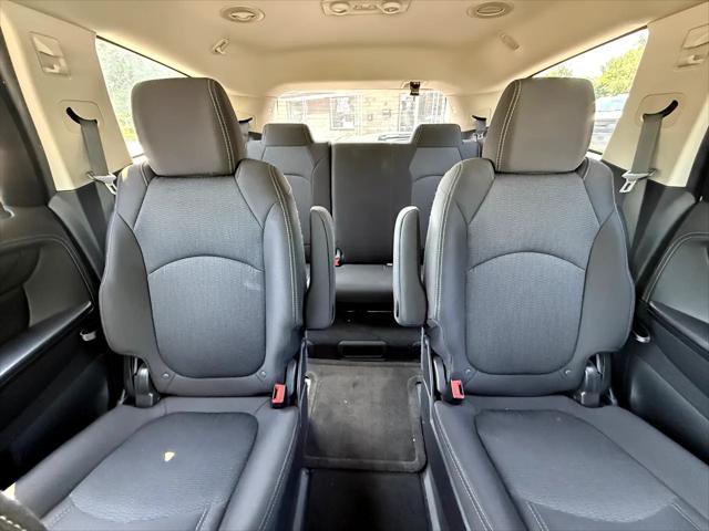 used 2016 Chevrolet Traverse car, priced at $10,986