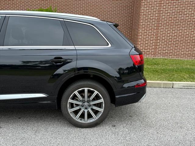 used 2019 Audi Q7 car, priced at $17,676