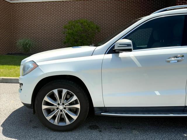 used 2014 Mercedes-Benz GL-Class car, priced at $11,985
