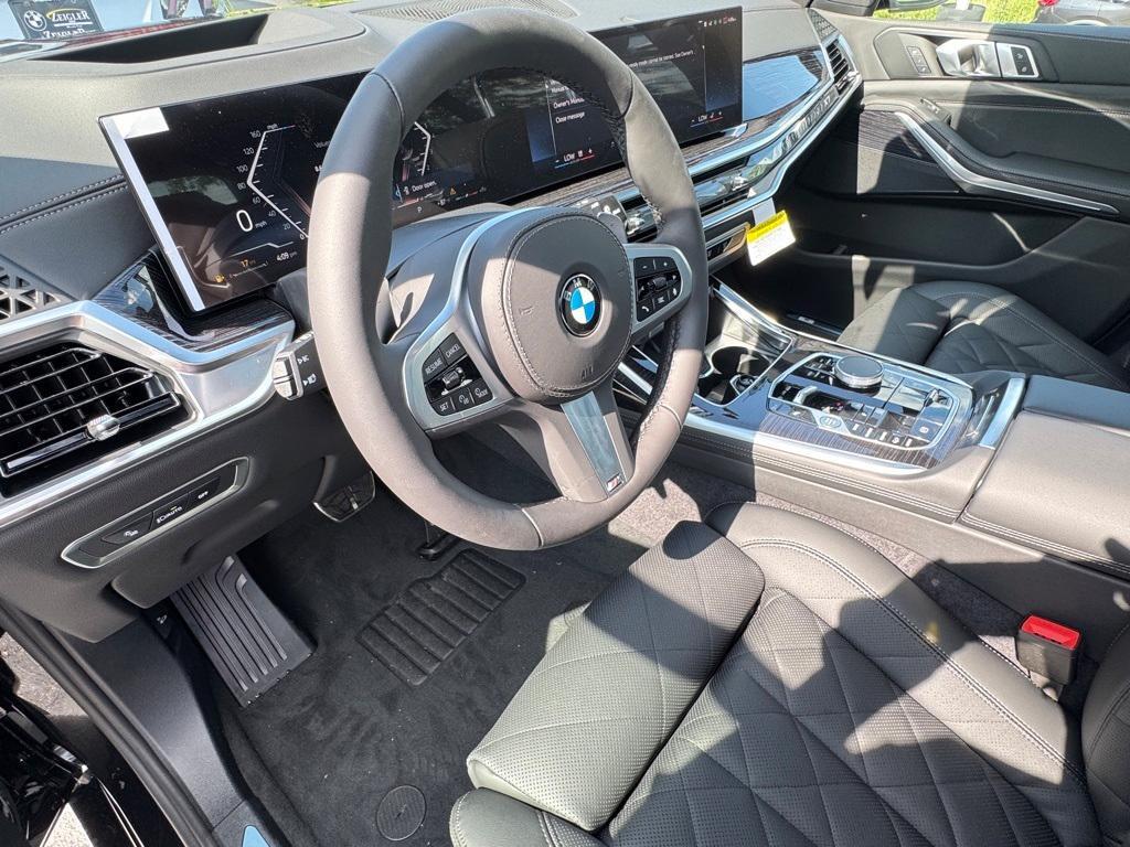 new 2026 BMW X7 car, priced at $92,785