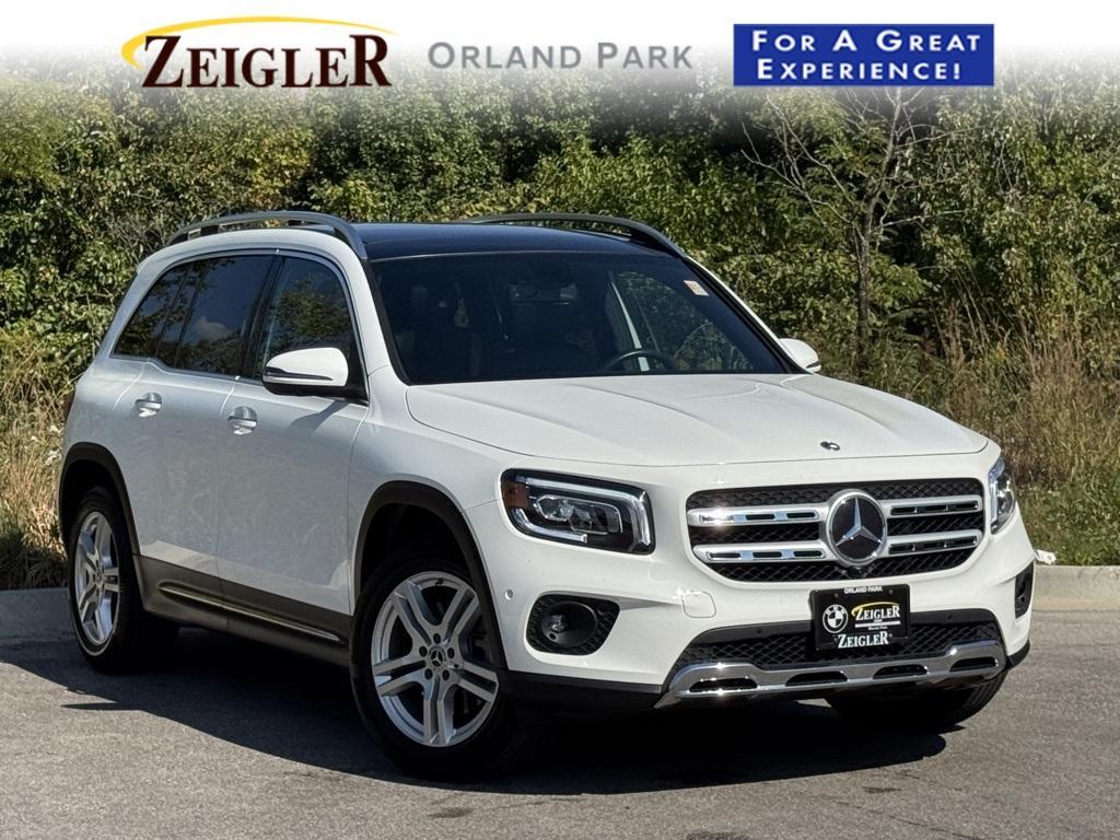 used 2022 Mercedes-Benz GLB 250 car, priced at $29,099
