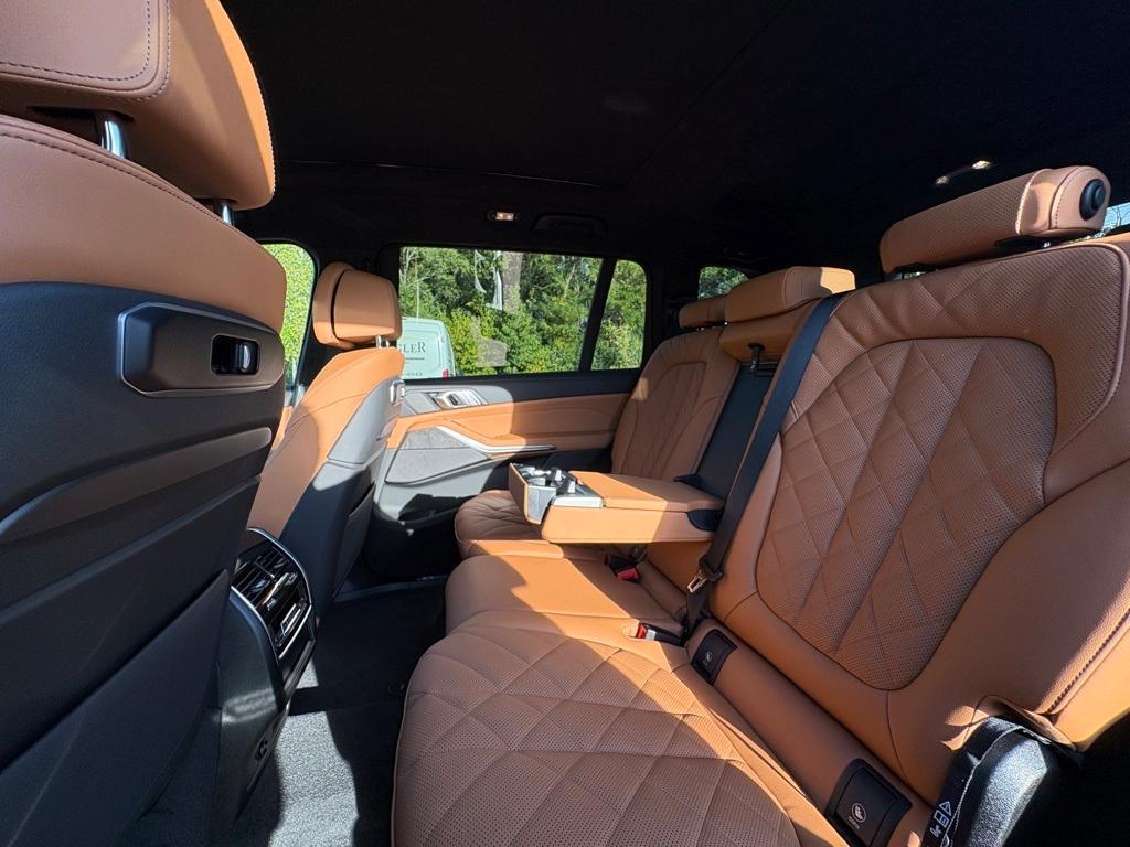 new 2026 BMW X7 car, priced at $97,435