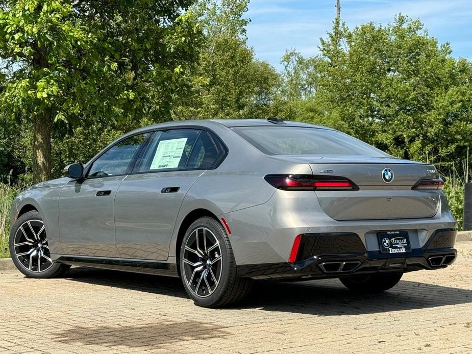 new 2024 BMW 760 car, priced at $130,925