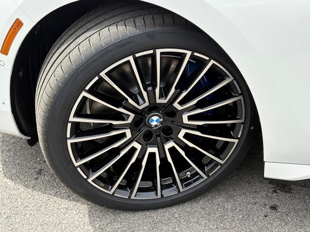 new 2025 BMW i7 car, priced at $134,155