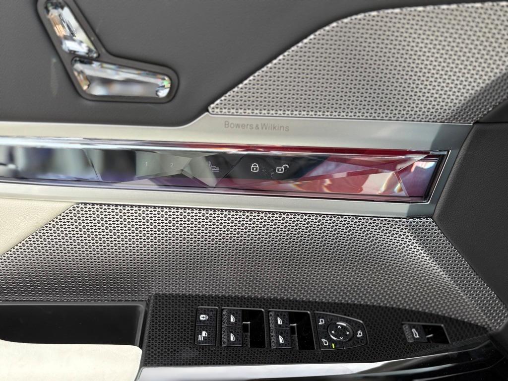 new 2025 BMW i7 car, priced at $134,155