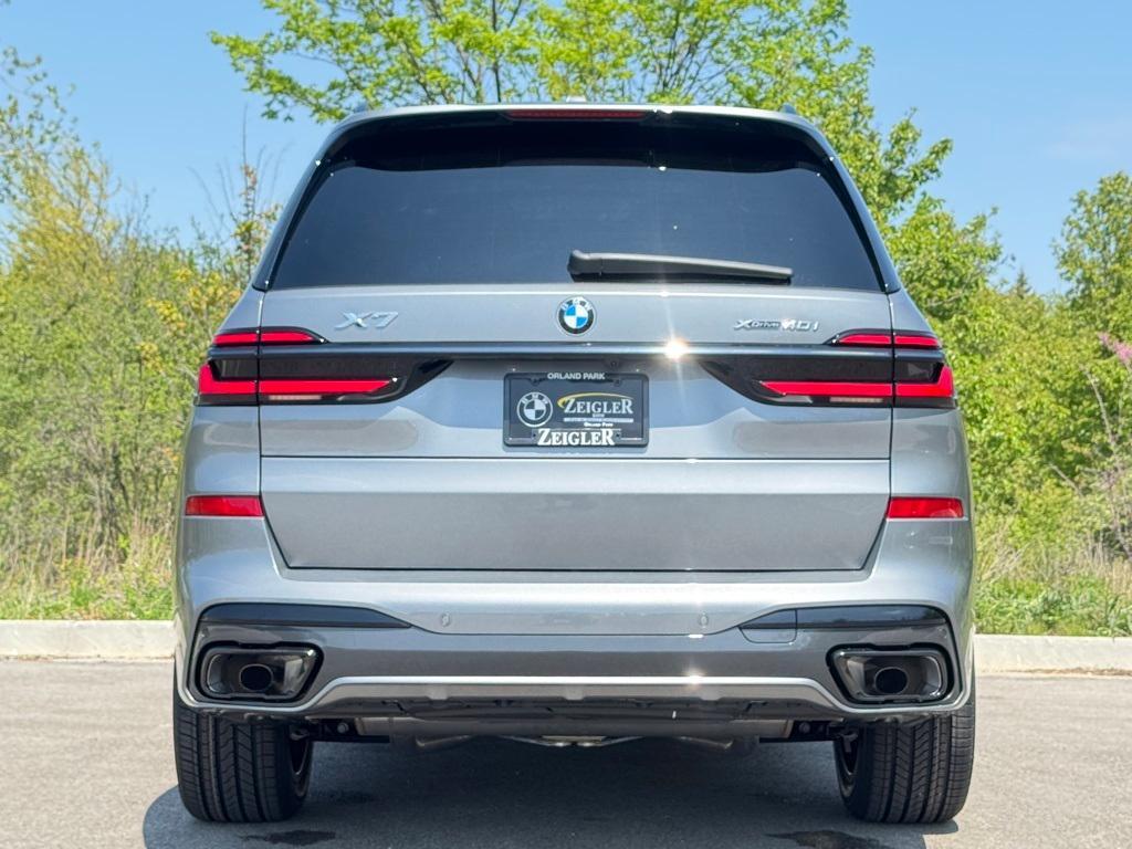new 2026 BMW X7 car, priced at $94,525