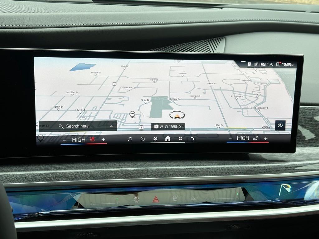 new 2025 BMW 760 car, priced at $130,105