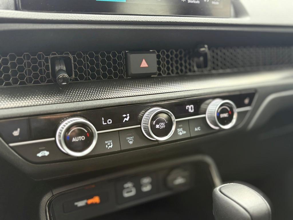 used 2024 Honda CR-V Hybrid car, priced at $38,099