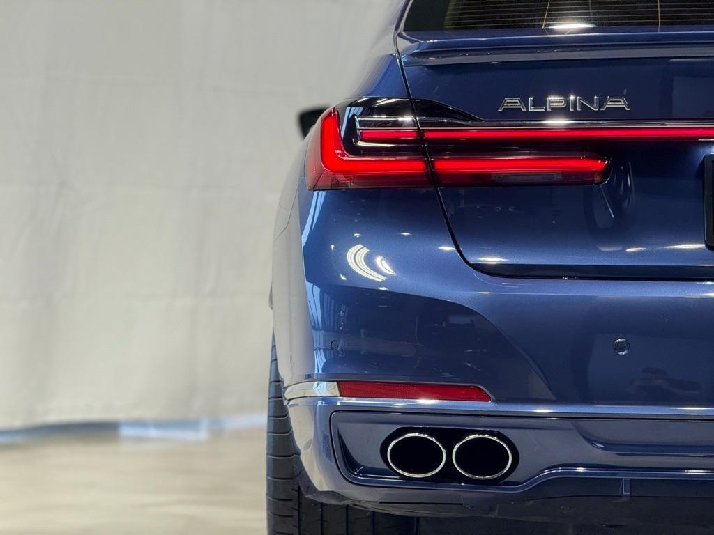 used 2022 BMW ALPINA B7 car, priced at $91,500
