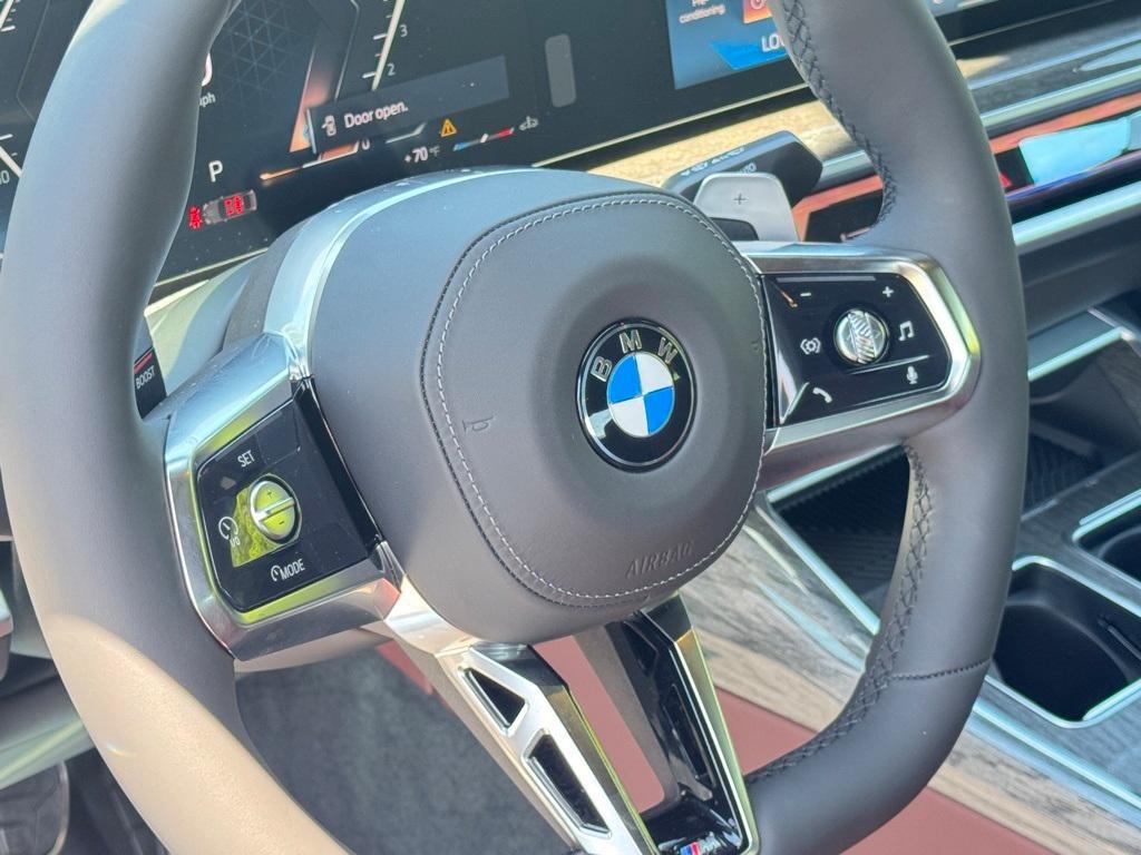 new 2025 BMW 760 car, priced at $129,575
