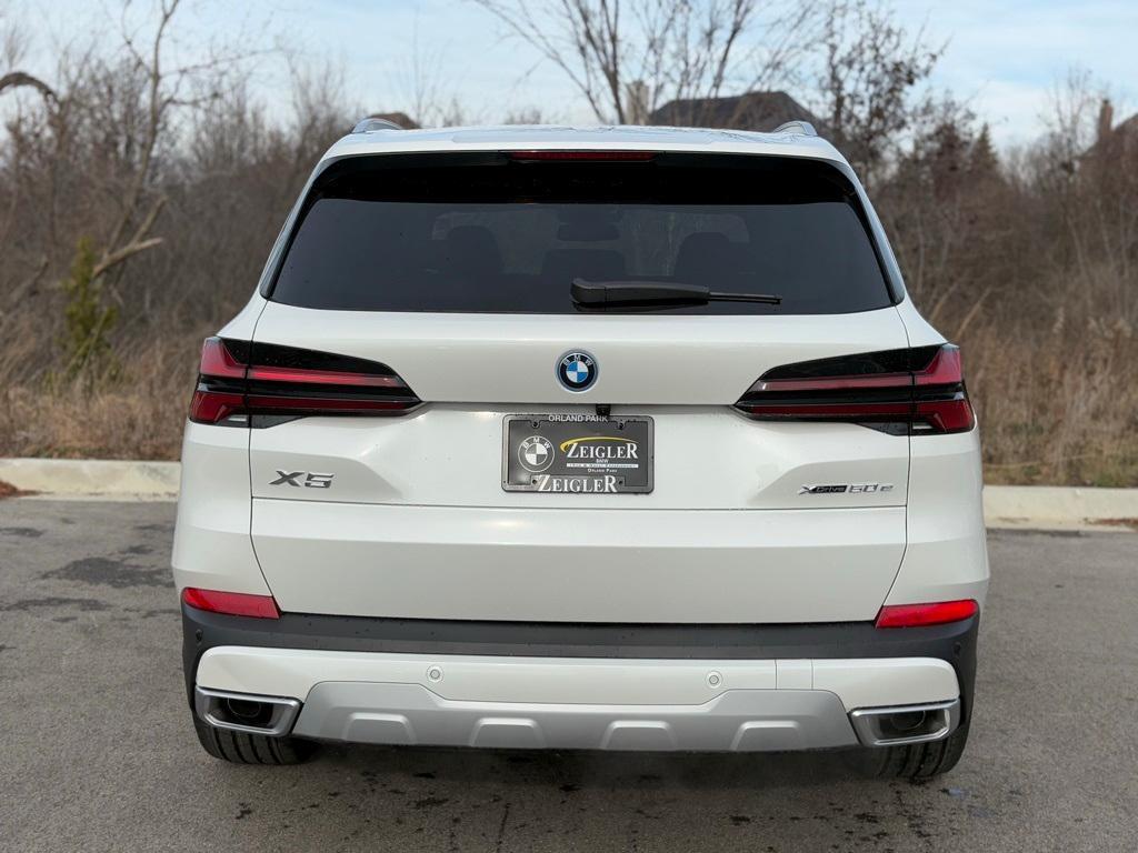 new 2025 BMW X5 PHEV car, priced at $76,560