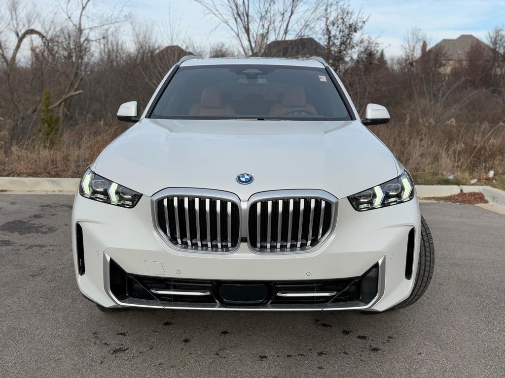 new 2025 BMW X5 PHEV car, priced at $76,560