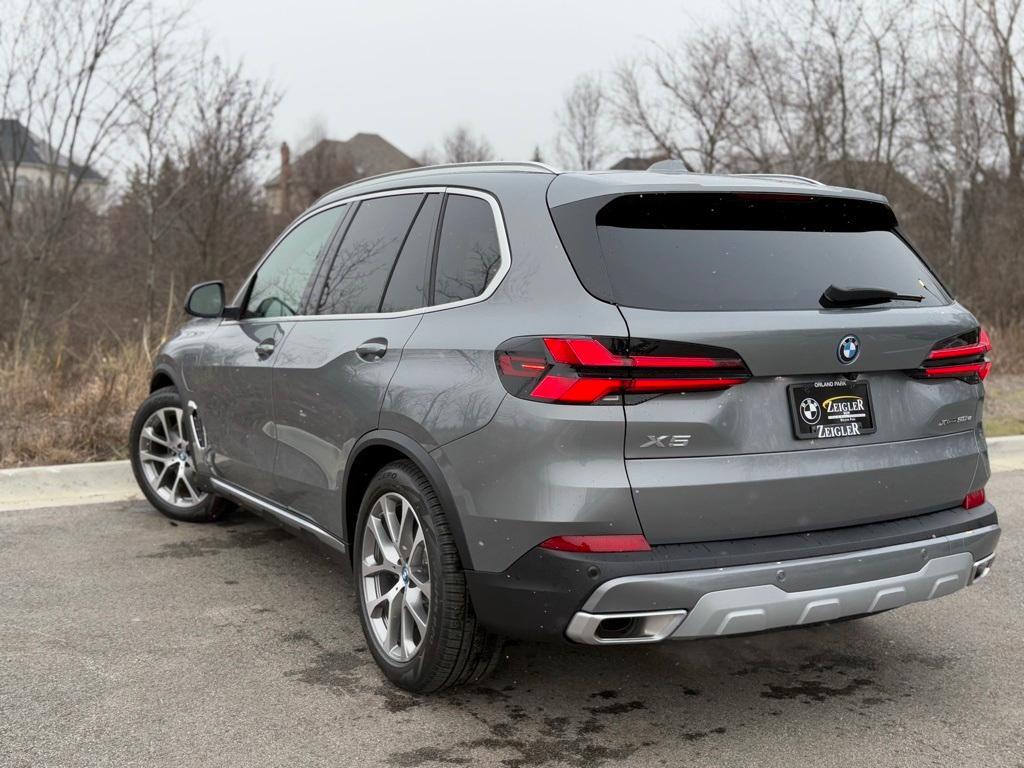 new 2025 BMW X5 PHEV car, priced at $76,560