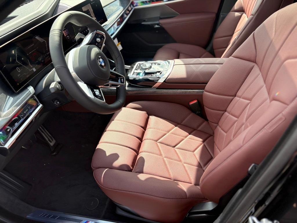 new 2025 BMW 760 car, priced at $132,880