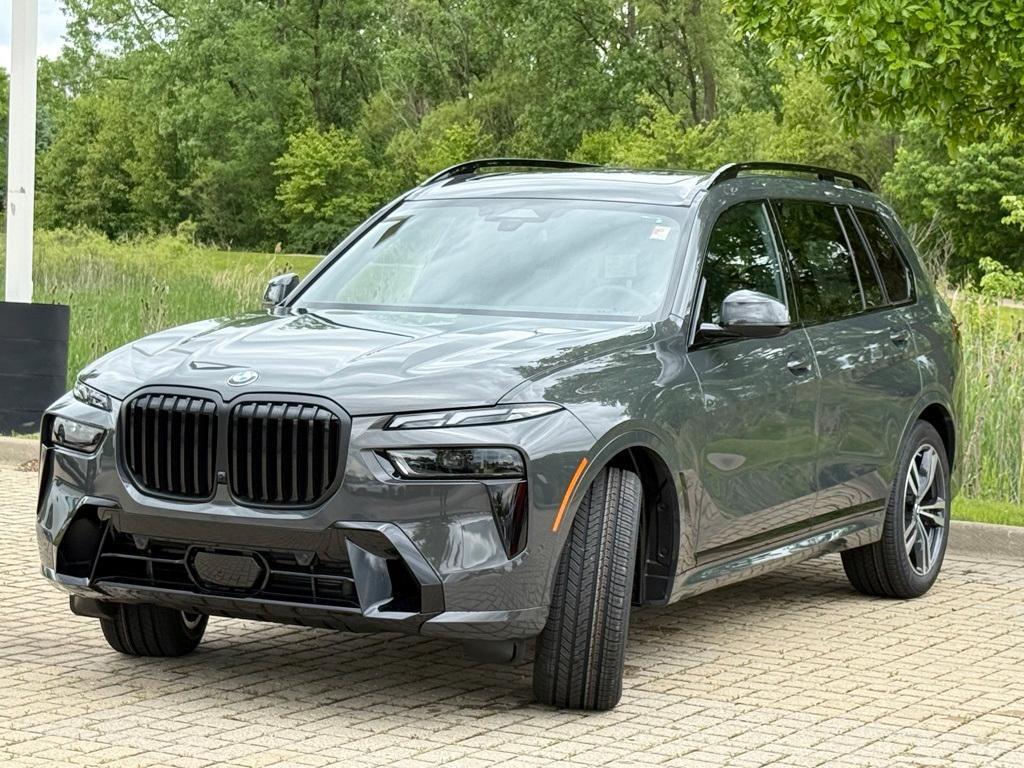 new 2026 BMW X7 car, priced at $97,885