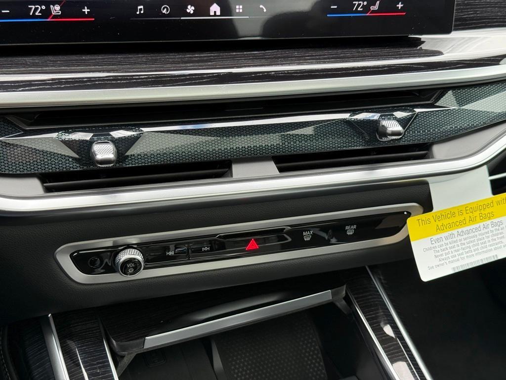 new 2026 BMW X7 car, priced at $97,885