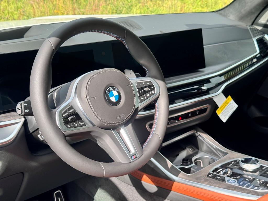 new 2026 BMW X7 car, priced at $122,285