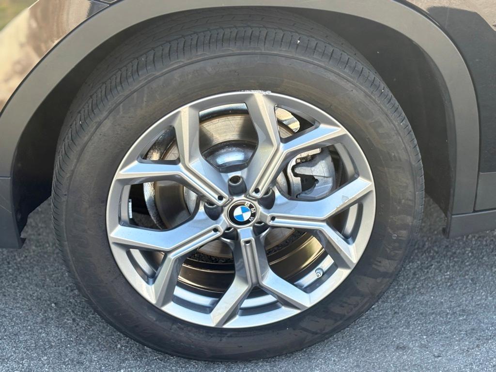 used 2024 BMW X4 car, priced at $42,099